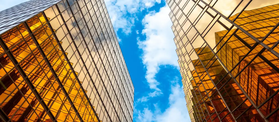 Professional Melbourne property valuer inspecting office building for detailed commercial valuation