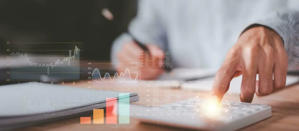 Valuer analysing industry business valuation data for new industries